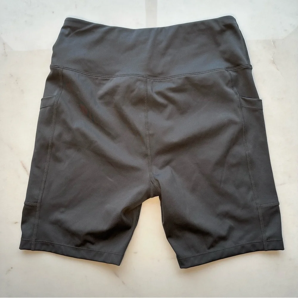 HALARA High Waisted Side Pocket Plain Biker Shorts 7'' in Dark Jade Grey - Picture 7 of 7